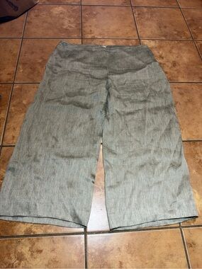Armani Collezioni Light Gray Wide-Leg Pants